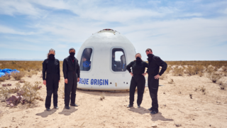 Testowa kapsuła Blue Origin: New Shepard po udanym lądowaniu