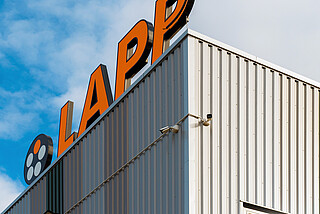 LAPP to działająca globalnie grupa przedsiębiorstw przemysłu kablowego.